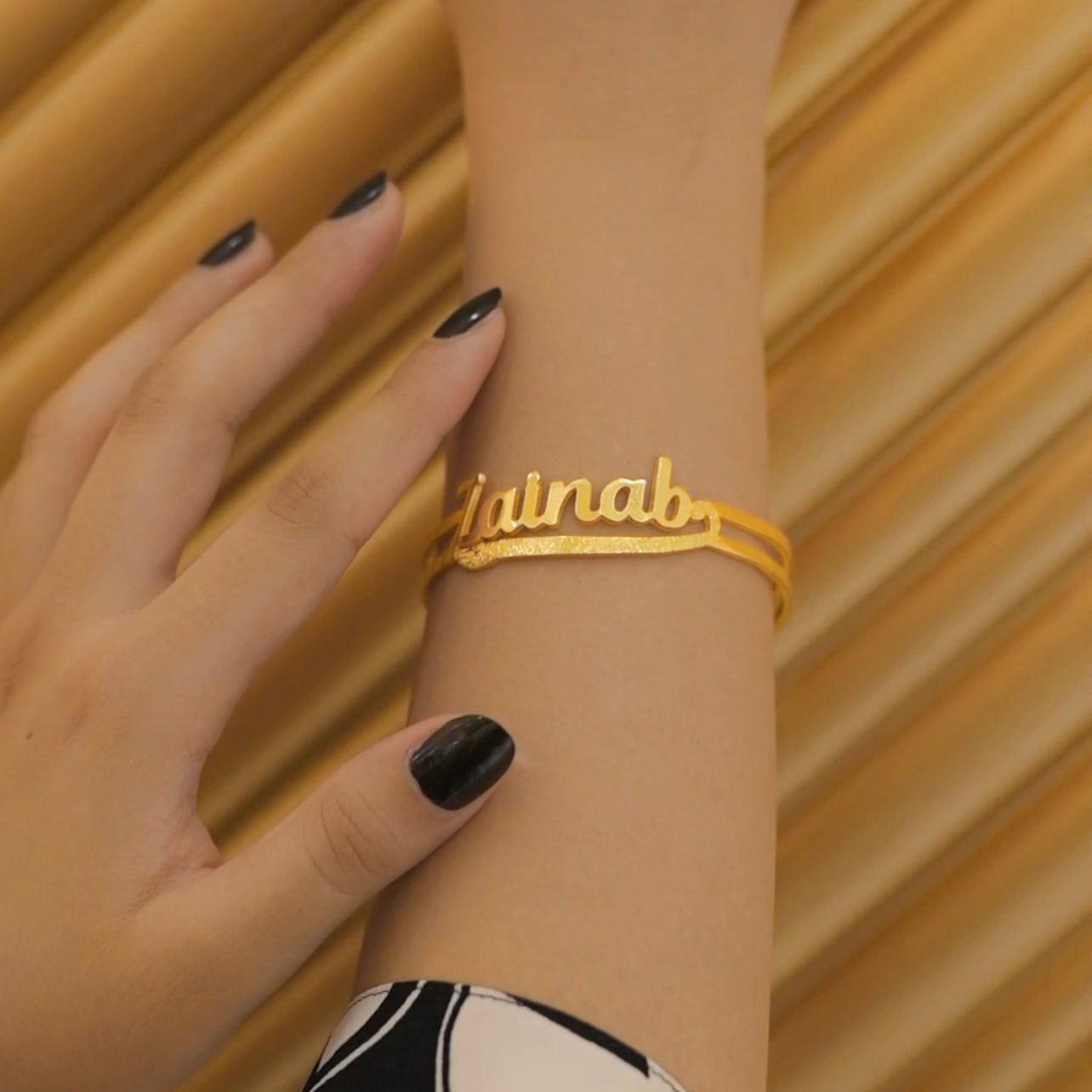 Customize name bangle